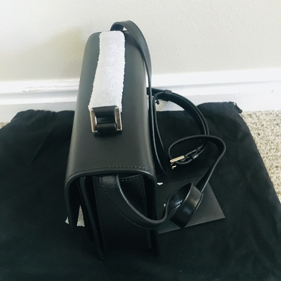 New Authentic SAINT LAURENT Medium Bellechasse Shoulder bag - Picture 9 of 11